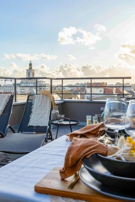 Love Nest - Your Cosy Penthouse Ostende Exterior foto