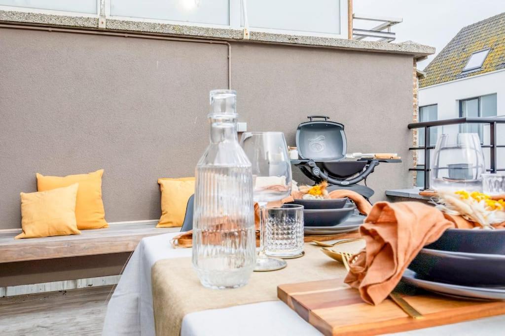 Love Nest - Your Cosy Penthouse Ostende Exterior foto