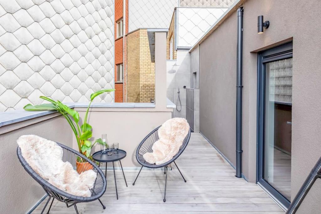 Love Nest - Your Cosy Penthouse Ostende Exterior foto