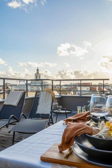 Love Nest - Your Cosy Penthouse Ostende Exterior foto